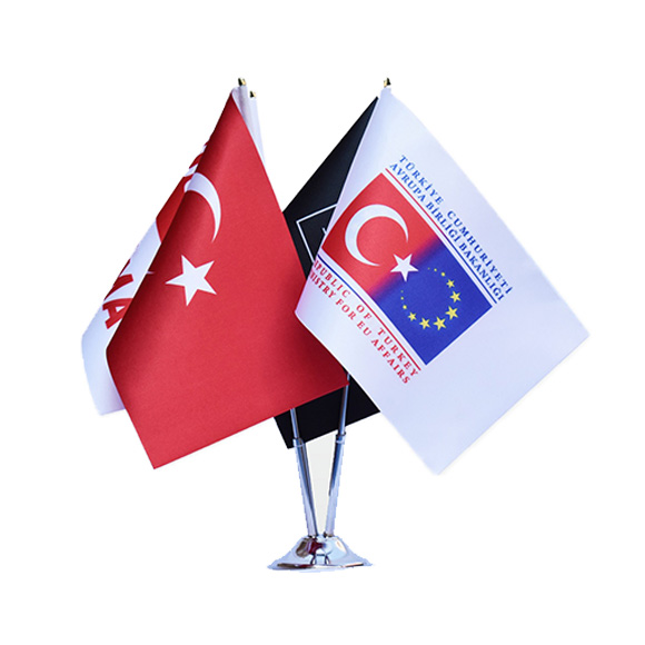 Masa Bayrakları